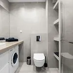 8th Floor Wlochy - Balcony, Workspace, Ac - By Rentujemy Apartment
