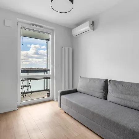 Apartman 8th Floor Wlochy - Balcony, Workspace, Ac - By Rentujemy