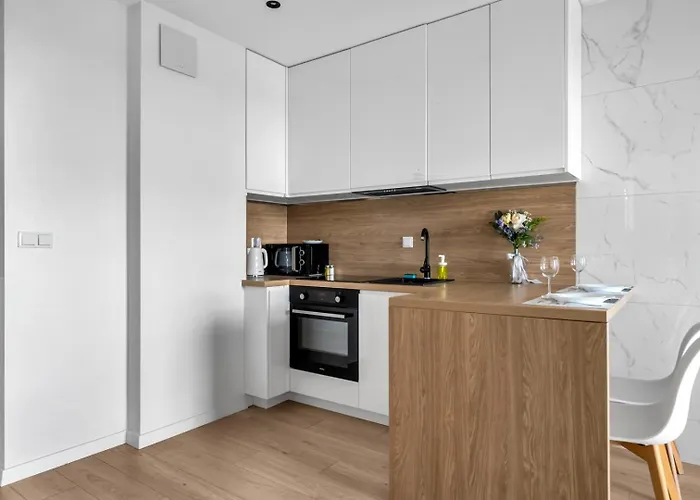 8th Floor Wlochy - Balcony, Workspace, Ac - By Rentujemy * Warszawa