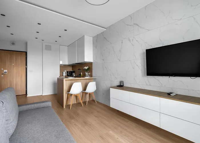 8th Floor Wlochy - Balcony, Workspace, Ac - By Rentujemy Lejlighed *